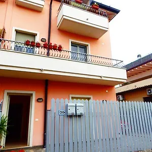 Jamaica Apartment