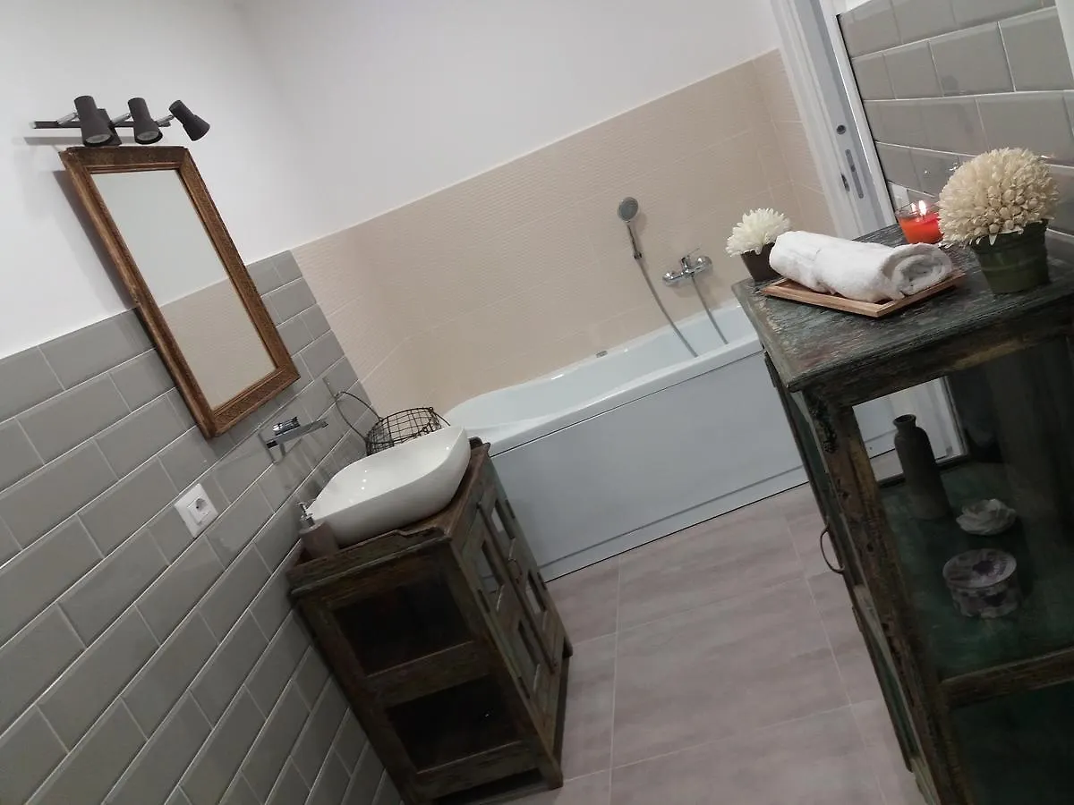 Ad Hoc Rooms Palermo Italien